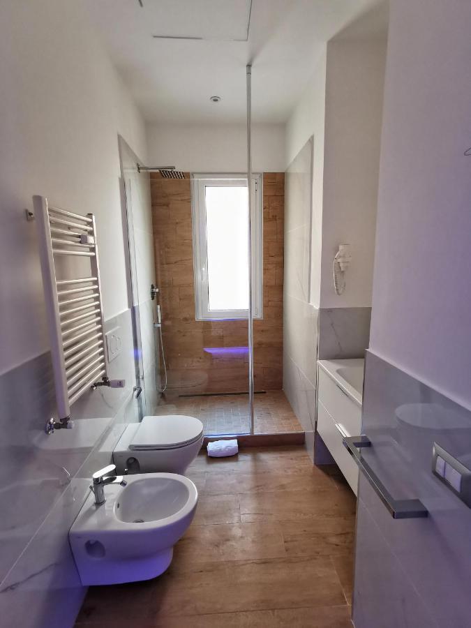 Il Mare Di Roma Deluxe Hotel Lido di Ostia Luaran gambar